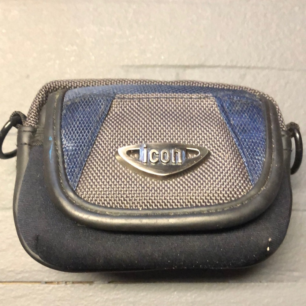 Icon Small Camera Bag